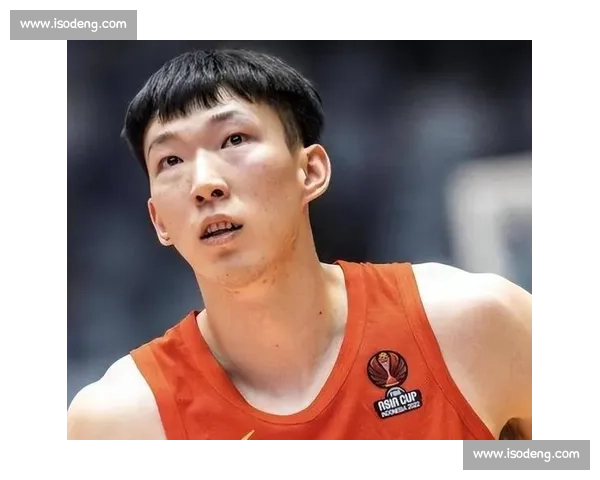 周琦爱子幼儿园毕业！与男篮叔叔互动害羞萌翻全网