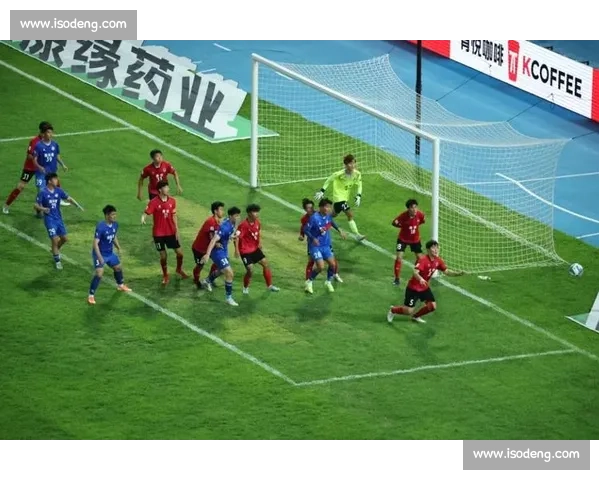 苏超点燃经济引擎：十三市竞逐消费新赛道